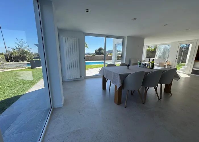 Casa A 20Km De Barcelona Con Sauna Y Piscina Privada Villa Fontpineda